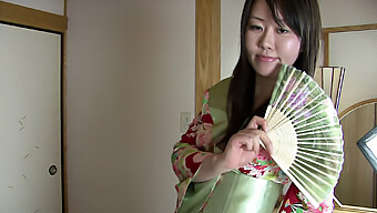 Seductive Japanese Massage Leads To Brutal Cumshot