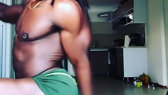 Black Male Babecock Twerks On Camera