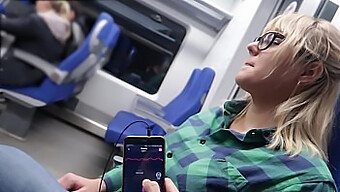 Juguetes De Masturbación: Control Remoto Tu Orgasmo En El Tren