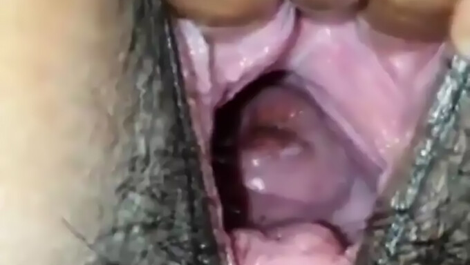 18+ Indian Teen Gets Her Pussy Penetrated