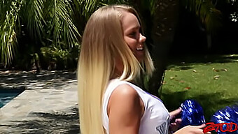 Cheerleader With A Big Booty Gets Creampied