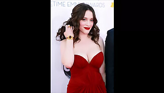 Kat Dennings A Její Velká Prsa Při Masturbaci