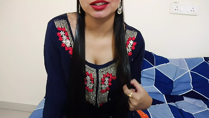 Chica India Se Masturba Y Come Coño En Hd