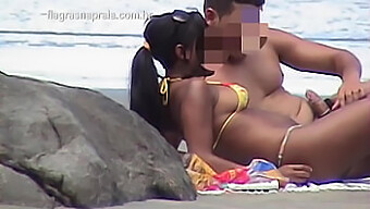 Namorado De Adolescente Amador É Fodido Na Praia