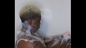 Black Milf Gets Wet And Wild