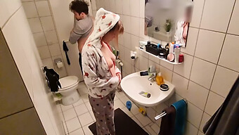 Stepsister'S Tight Asshole Gets Pounded In Bathroom